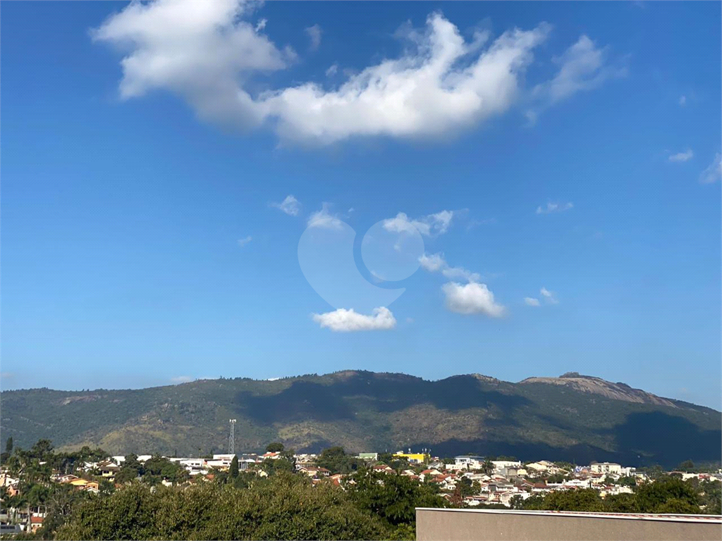 Sobrado, 3 quartos, 189 m² - Foto 2