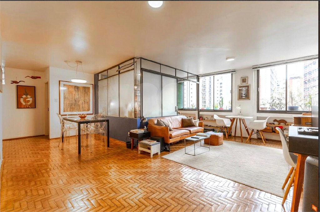 Apartamento de 135m² na Rua da Consolação – Excelente Oportunidade!
