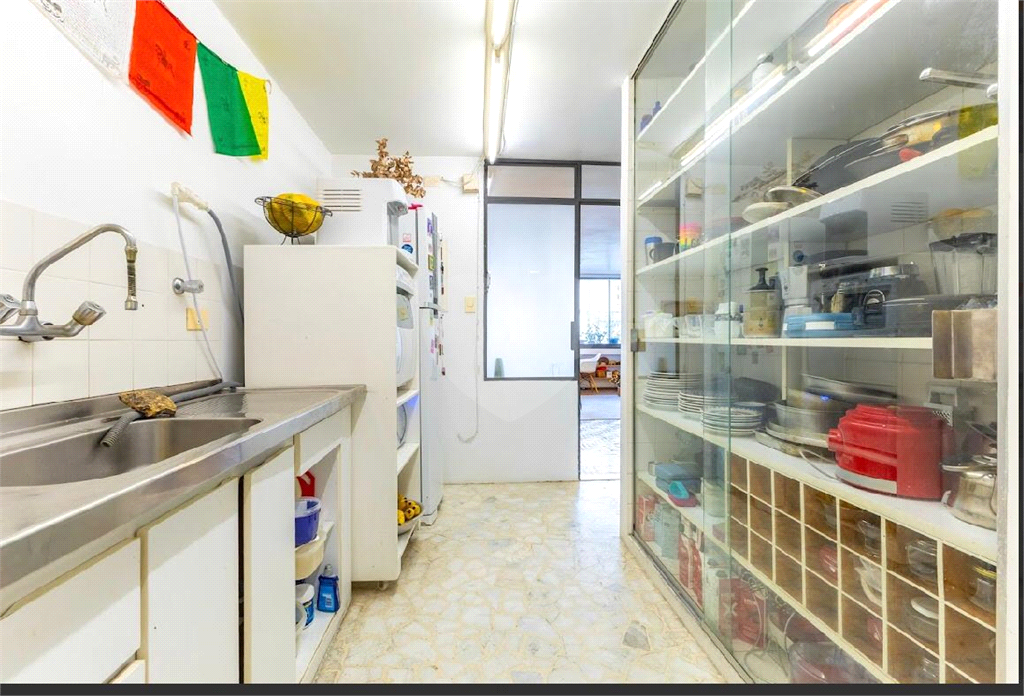 Apartamento de 135m² na Rua da Consolação – Excelente Oportunidade!
