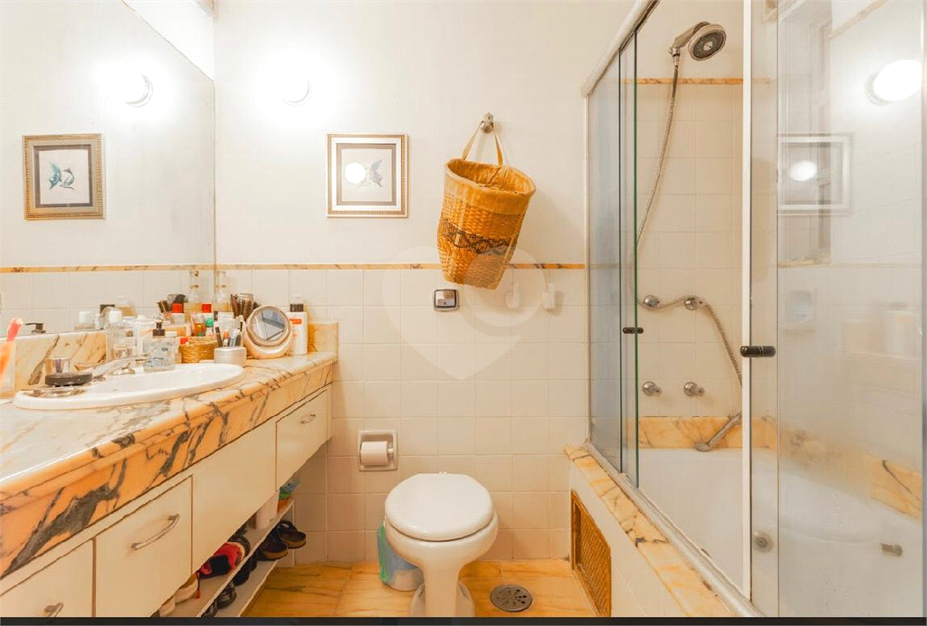 Apartamento de 135m² na Rua da Consolação – Excelente Oportunidade!
