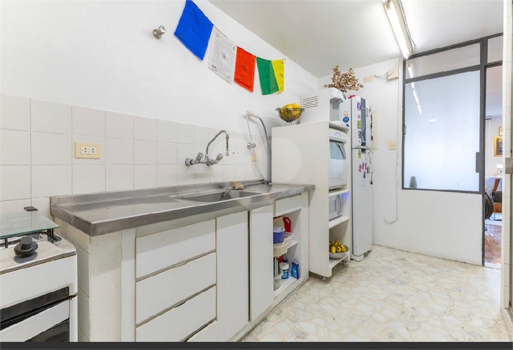 Apartamento de 135m² na Rua da Consolação – Excelente Oportunidade!
