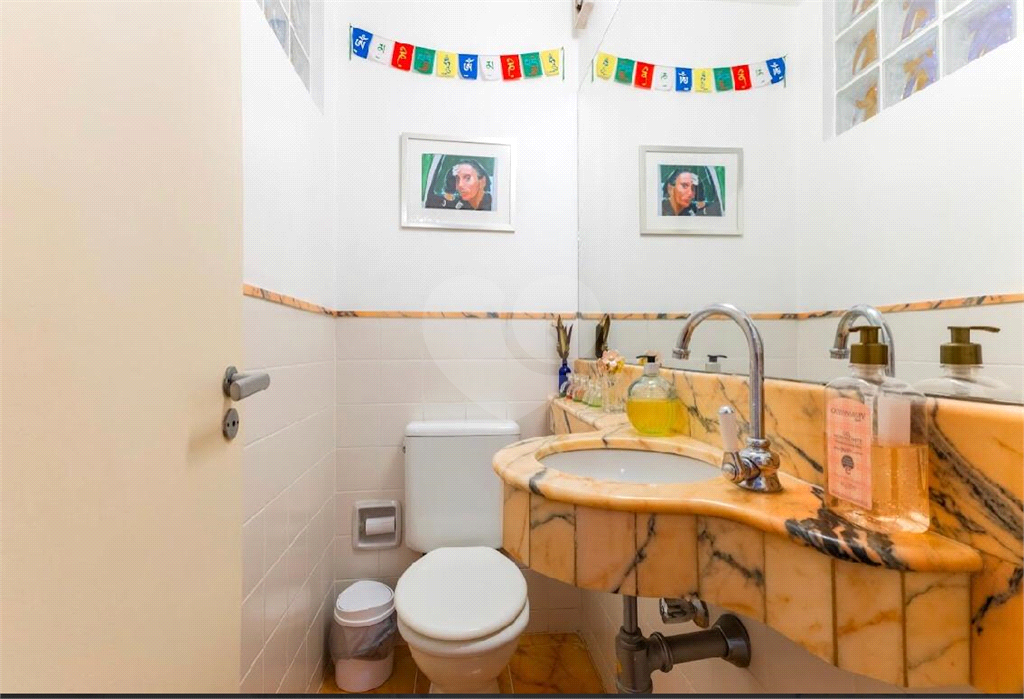 Apartamento de 135m² na Rua da Consolação – Excelente Oportunidade!
