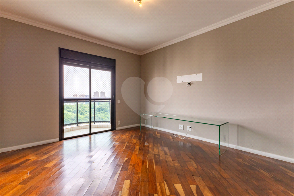 Apartamento Alto Padrão com 4 dormitórios no Morumbi, Vila Suzana.