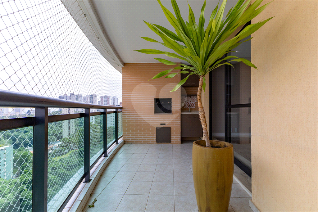 Apartamento Alto Padrão com 4 dormitórios no Morumbi, Vila Suzana.