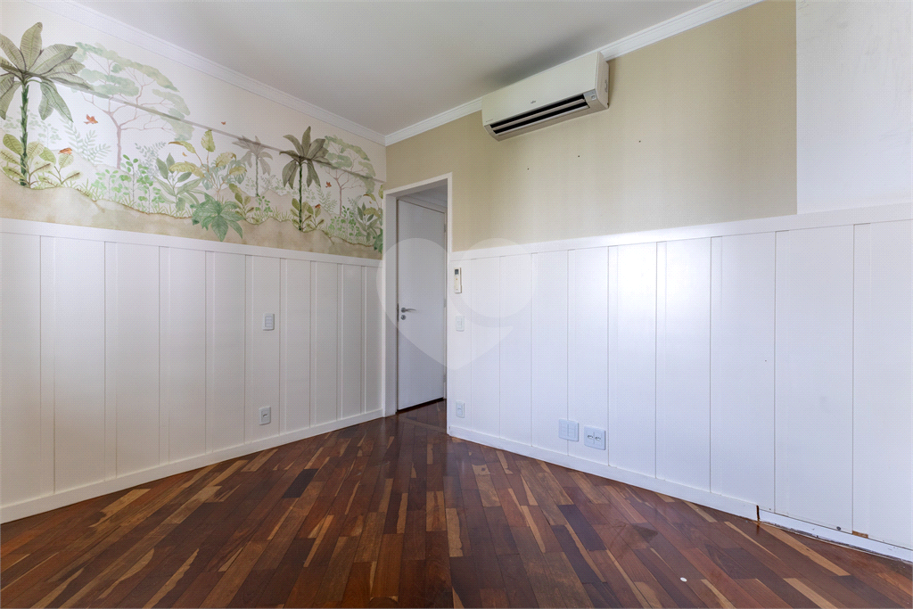 Apartamento Alto Padrão com 4 dormitórios no Morumbi, Vila Suzana.