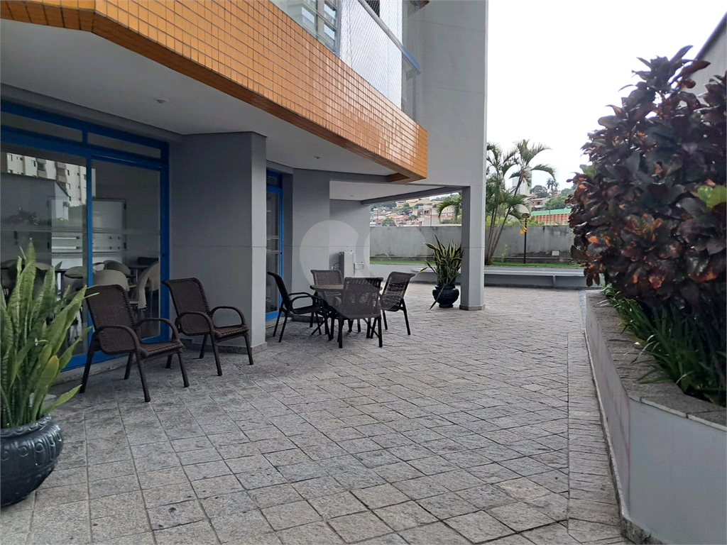 Imóvel 98m² 3 quartos piscina e 2 vagas Vila Pompéia, Perdizes.