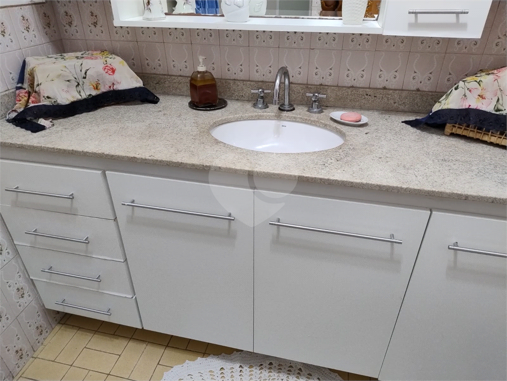 APARTAMENTO em SANTANA
