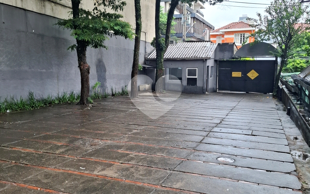 PRÉDIO INTEIRO em PARAÍSO