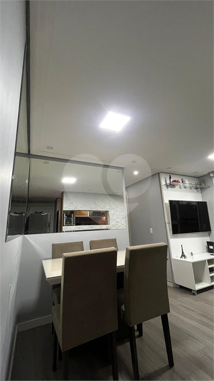 Apartamento com 58 m²  em Guarulhos, com 03 dormitórios e Repleto de móveis planejados