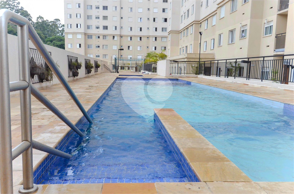 Apartamento com 58 m²  em Guarulhos, com 03 dormitórios e Repleto de móveis planejados