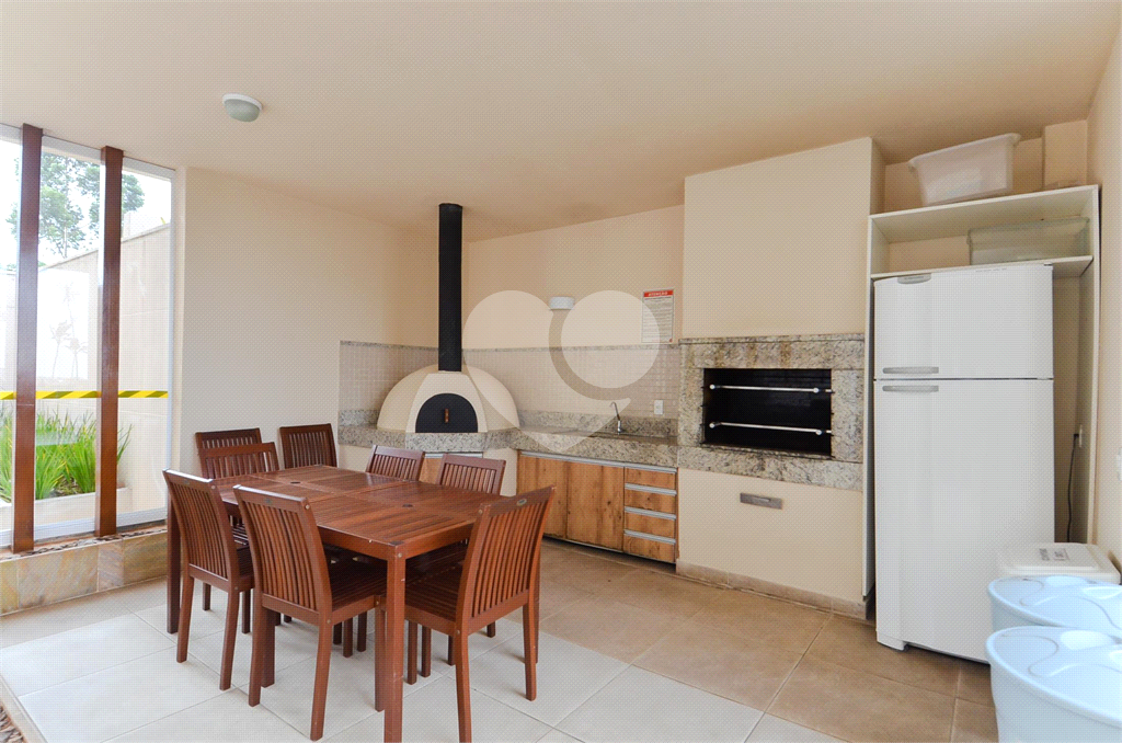 Apartamento com 58 m²  em Guarulhos, com 03 dormitórios e Repleto de móveis planejados