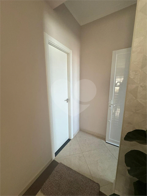 Imóvel Exclusivo com 381m² e Duas Casas Independentes - Energia Solar e Sustentabilidade