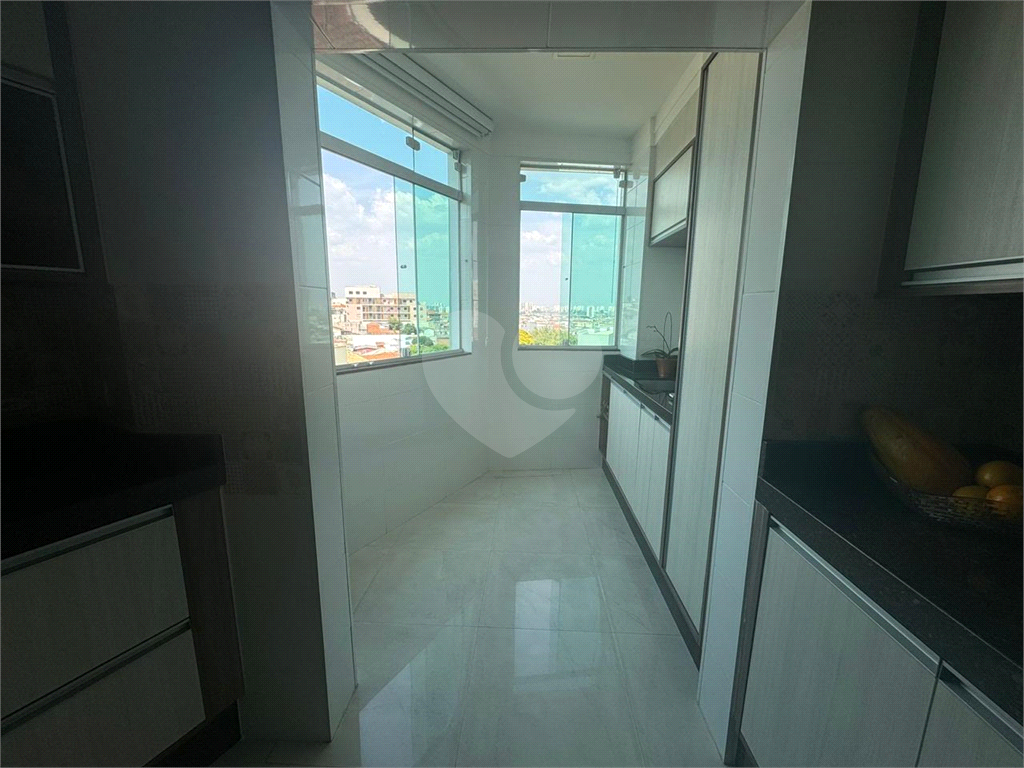 Imóvel Exclusivo com 381m² e Duas Casas Independentes - Energia Solar e Sustentabilidade