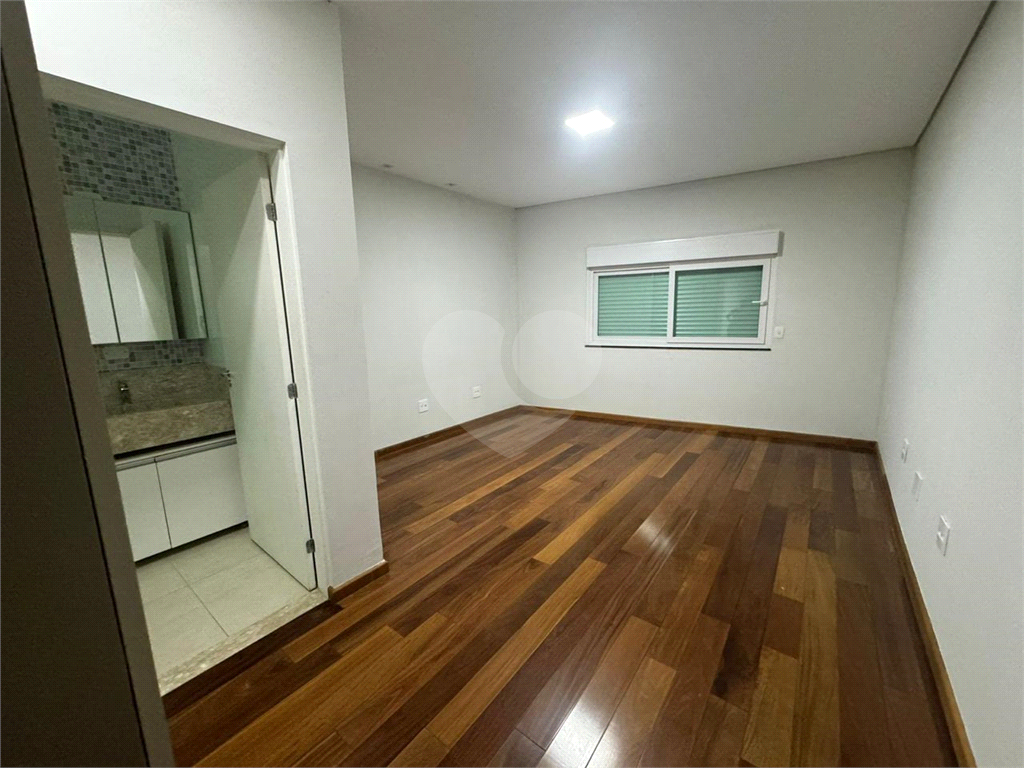 Imóvel Exclusivo com 381m² e Duas Casas Independentes - Energia Solar e Sustentabilidade