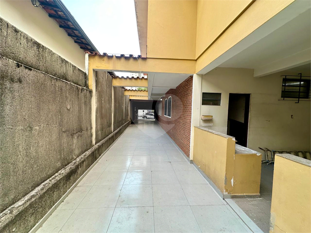 SOBRADO MARAVILHOSO SANTA TERESINHA, 5 DORMITORIOS SUITE, AMPLO QUINTAL E EDICULA,4 VAGAS