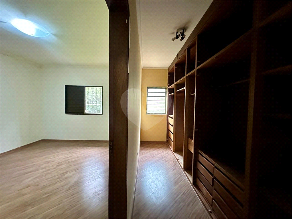 SOBRADO MARAVILHOSO SANTA TERESINHA, 5 DORMITORIOS SUITE, AMPLO QUINTAL E EDICULA,4 VAGAS