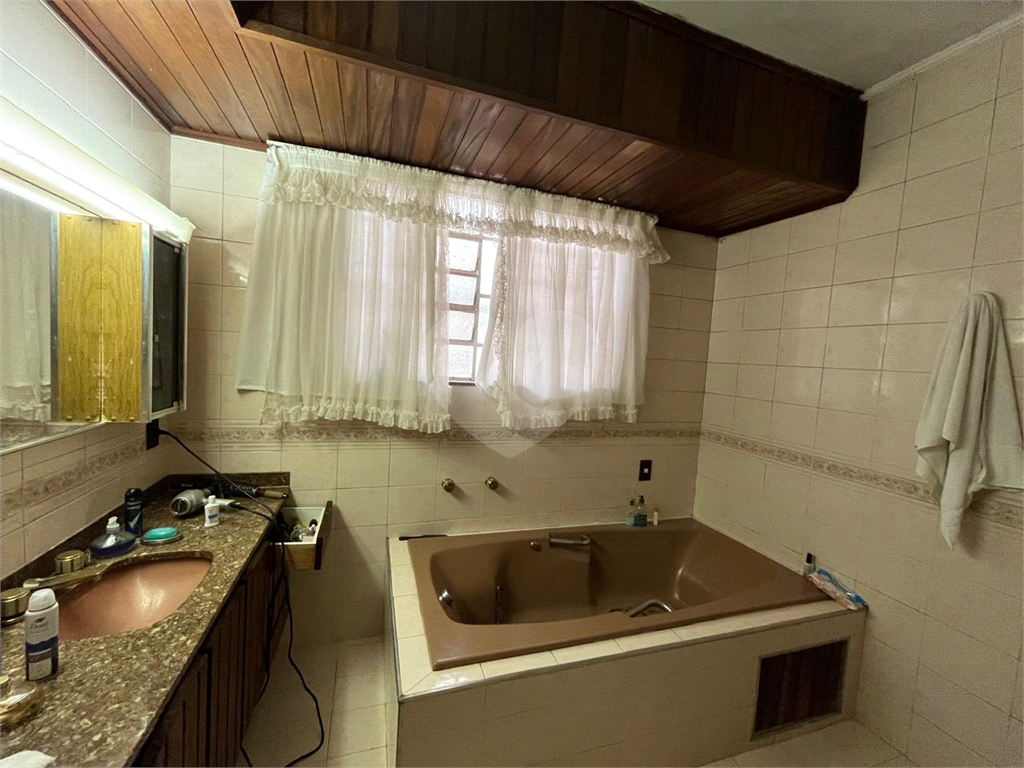Casa Antiga - Terreno -Área 