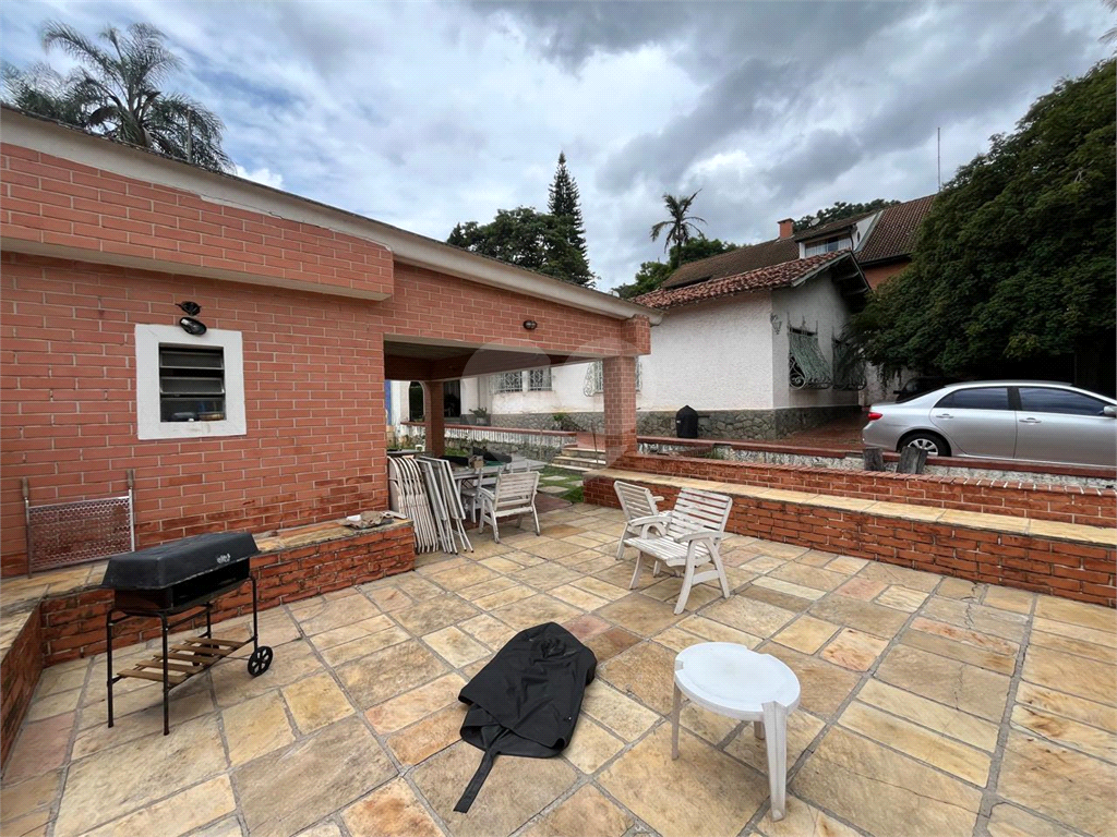 Casa Antiga - Terreno -Área 