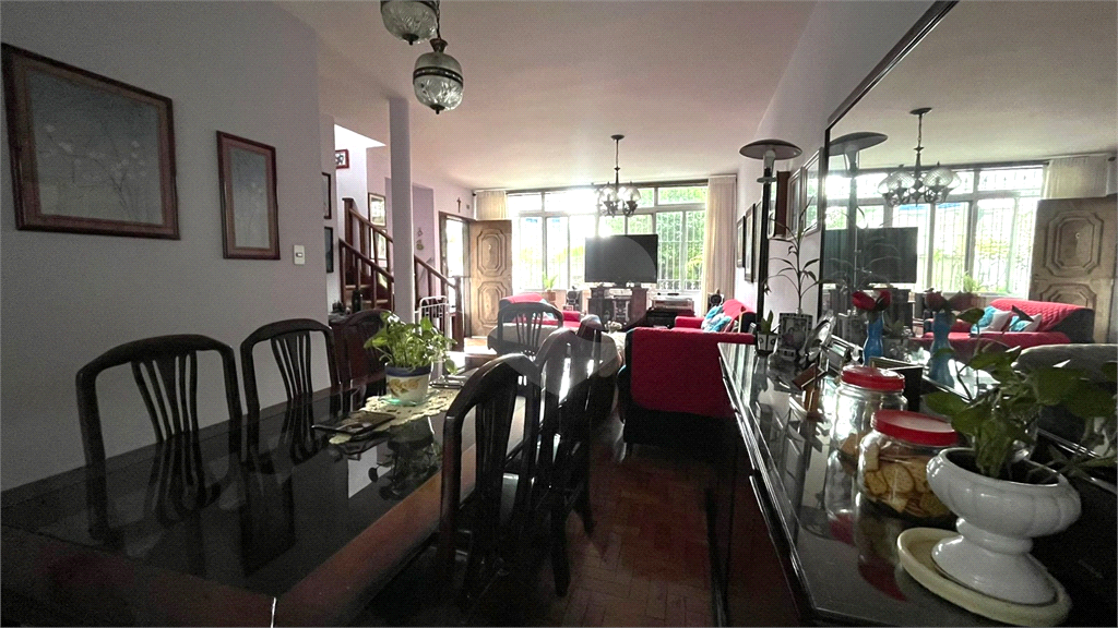 Casa Residencial e Comercial em Pinheiros para Locação