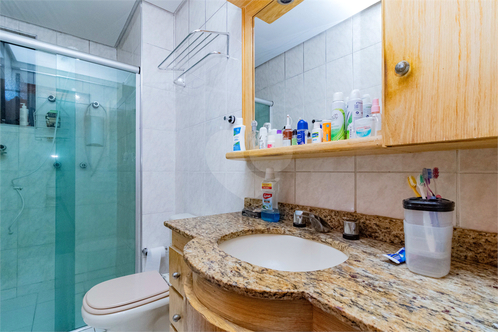 Apartamento c/ 3 dormitórios em excelente localização em Santana.