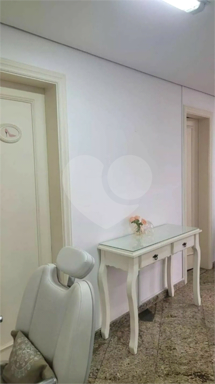 Sala comercial para locação na Parada Inglesa
