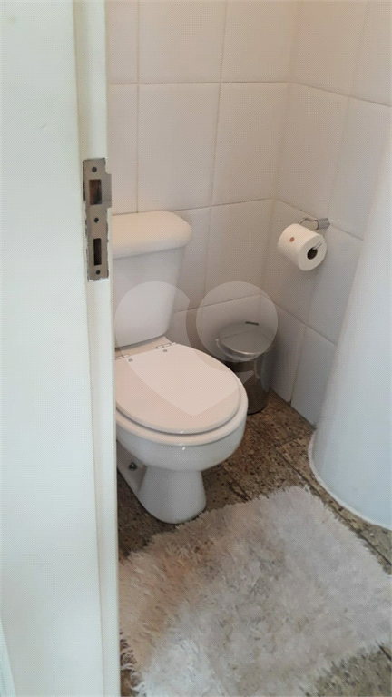 Sala comercial para locação na Parada Inglesa
