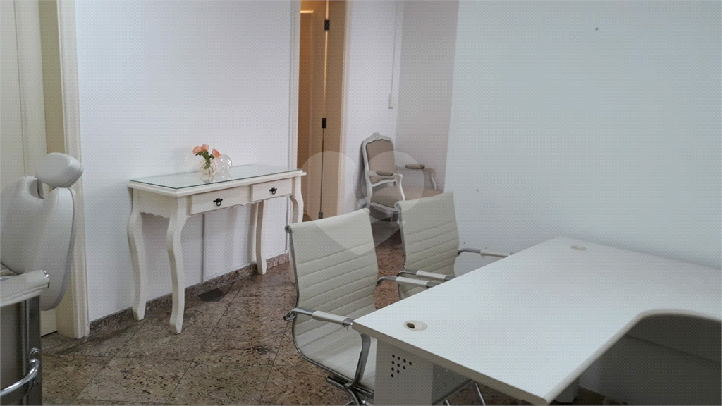 Sala comercial para locação na Parada Inglesa