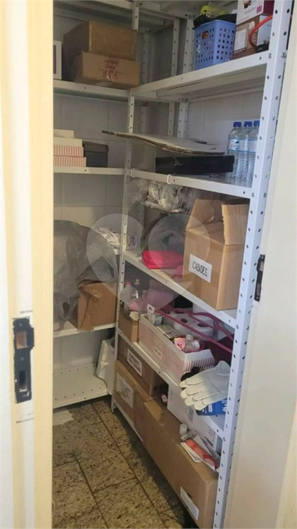Sala comercial para locação na Parada Inglesa