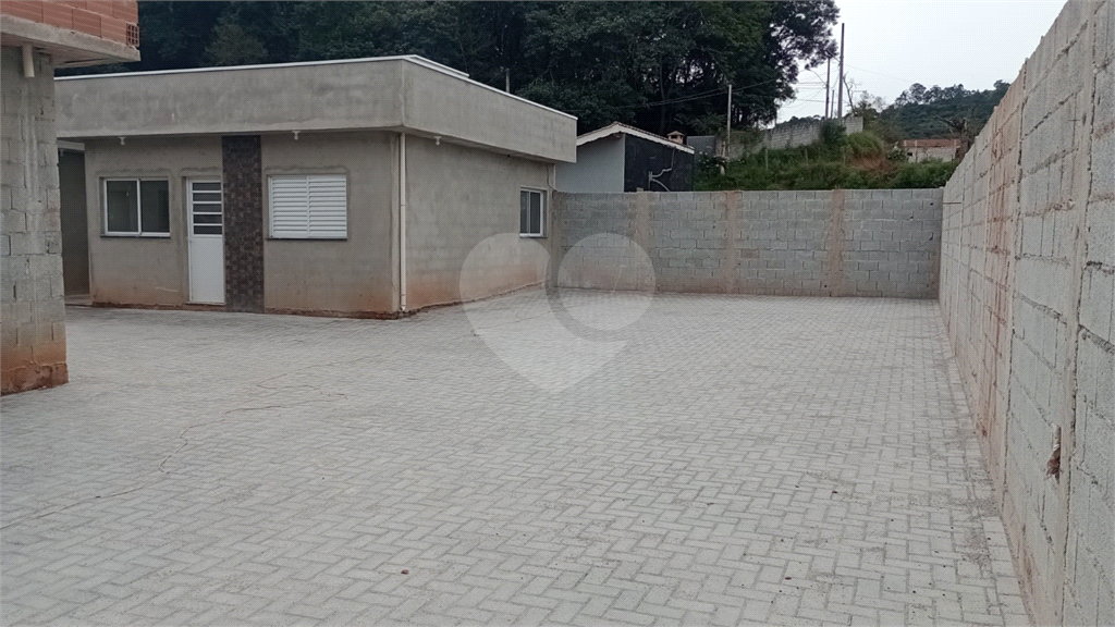 Casa para alugar com 1 quarto, 55m² - Foto 1