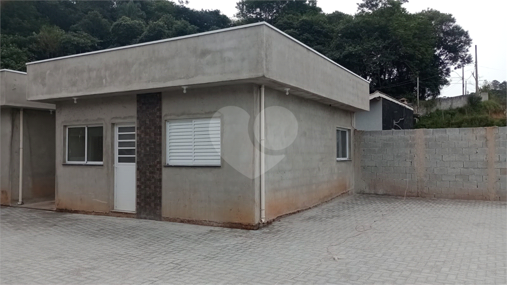 Casa para alugar com 1 quarto, 55m² - Foto 2