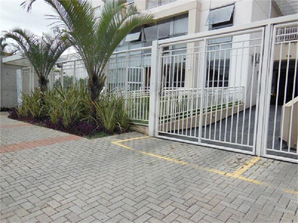Apartamento à venda no Tatuapé com varanda grill, 3 quartos, 1 vaga de garagem