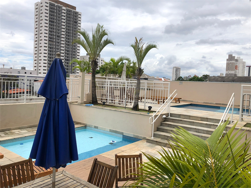 Apartamento à venda no Tatuapé com varanda grill, 3 quartos, 1 vaga de garagem