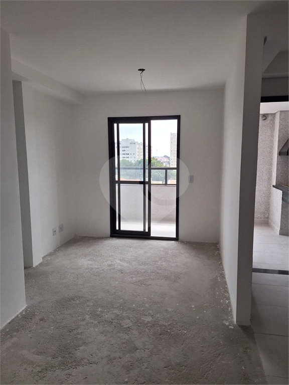 Apartamento NOVO com 2 dormitórios à venda na Vila Progresso
