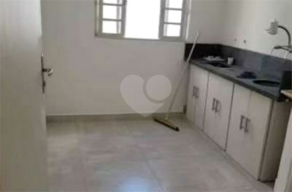 SOBRADO em POMPÉIA
