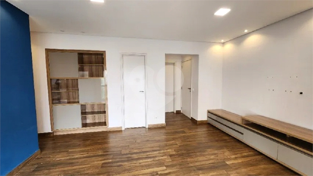 Apartamento com ampla varanda gourmet à venda no Tatuapé, 3 dorms (1 suíte), 2 vagas de garagem