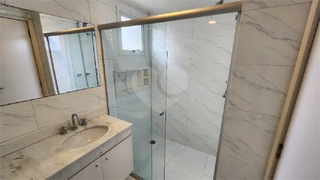 Apartamento com ampla varanda gourmet à venda no Tatuapé, 3 dorms (1 suíte), 2 vagas de garagem
