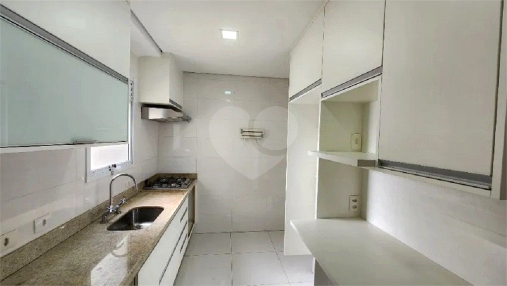 Apartamento com ampla varanda gourmet à venda no Tatuapé, 3 dorms (1 suíte), 2 vagas de garagem