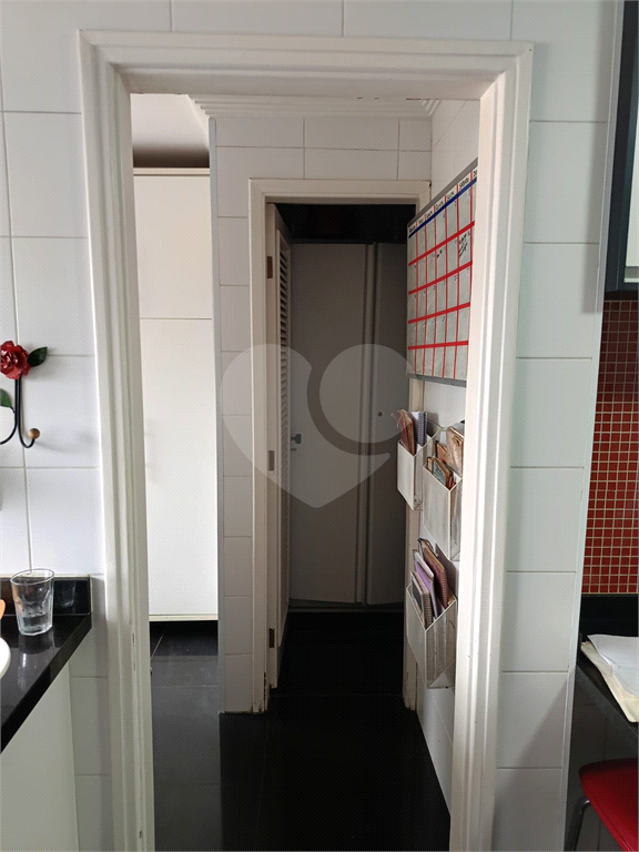 APARTAMENTO em SANTANA