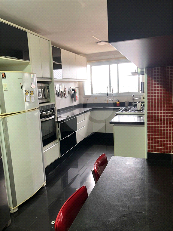 APARTAMENTO em SANTANA