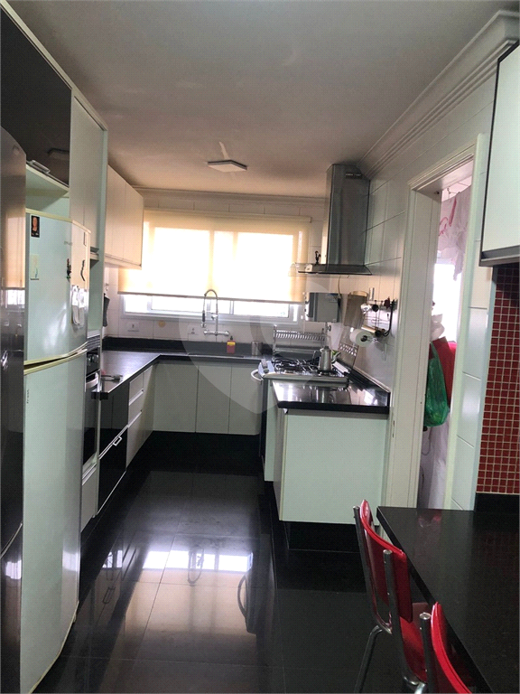 APARTAMENTO em SANTANA