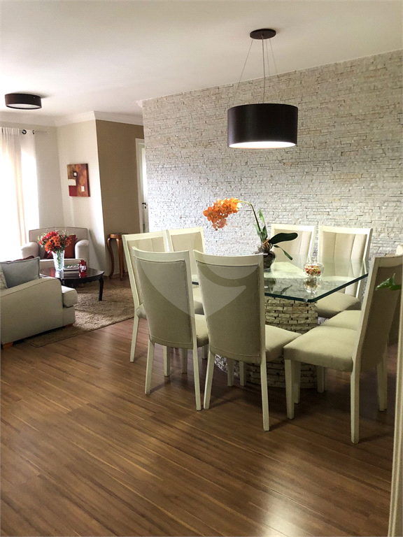 APARTAMENTO em SANTANA