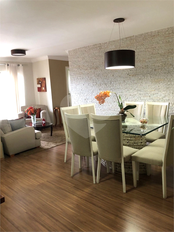 APARTAMENTO em SANTANA