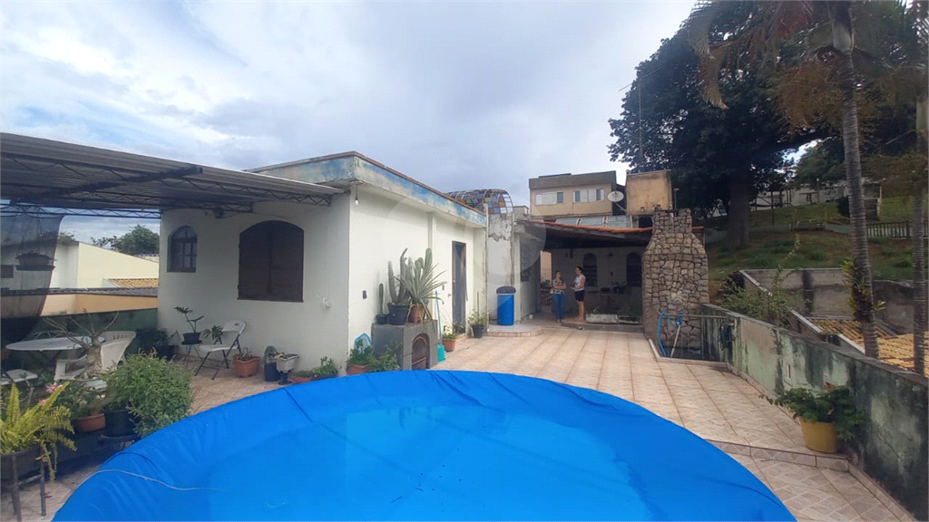 Sobrado à venda com 6 quartos, 472m² - Foto 39