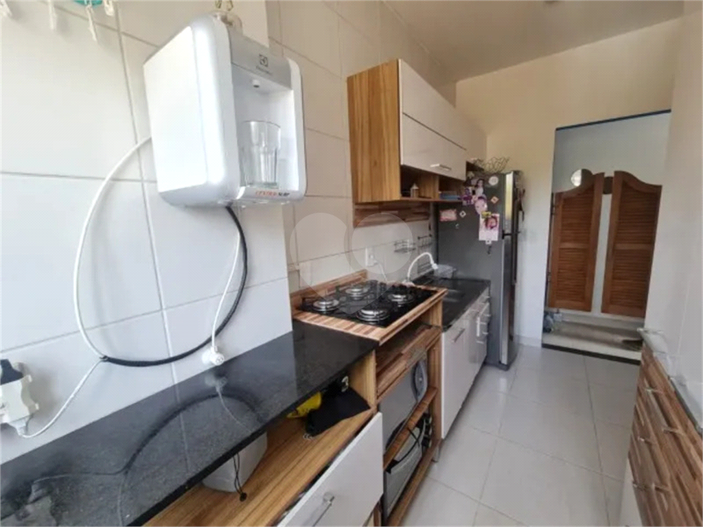 Apartamento à venda com 2 quartos, 50m² - Foto 2