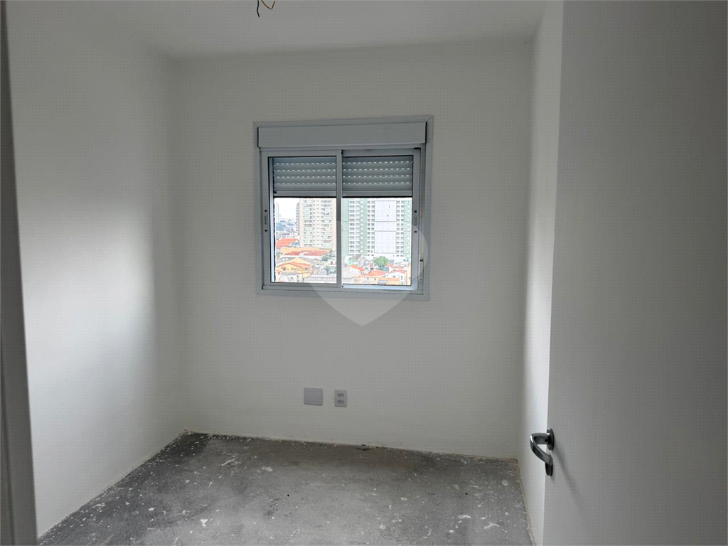 APARTAMENTO em VILA ROSÁLIA