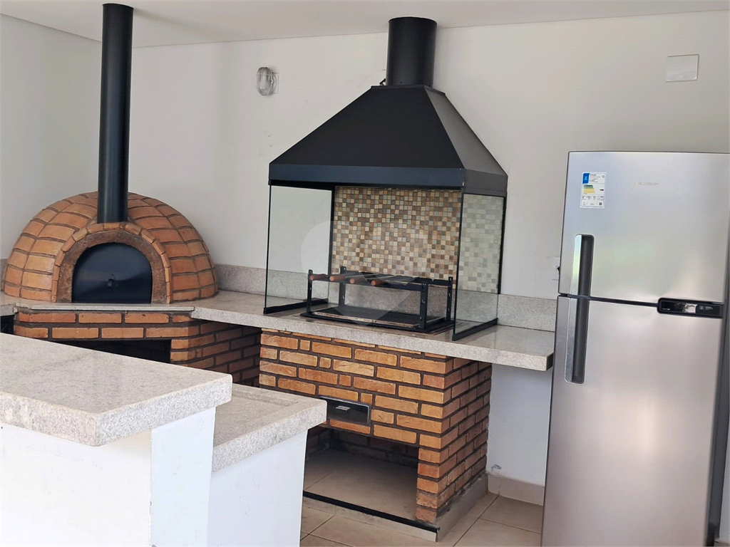 APARTAMENTO em VILA ROSÁLIA