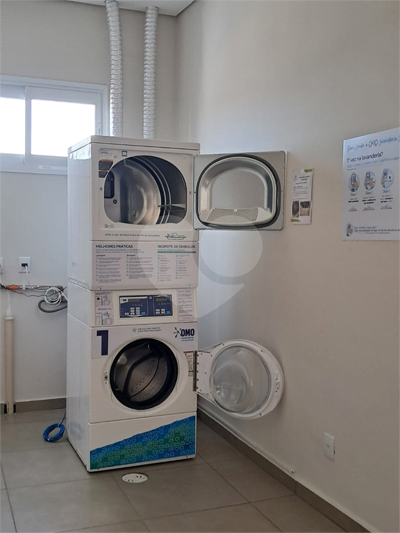 APARTAMENTO em VILA ROSÁLIA