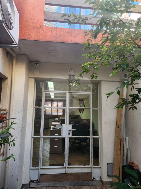 Sobrado Comercial/Residencial
