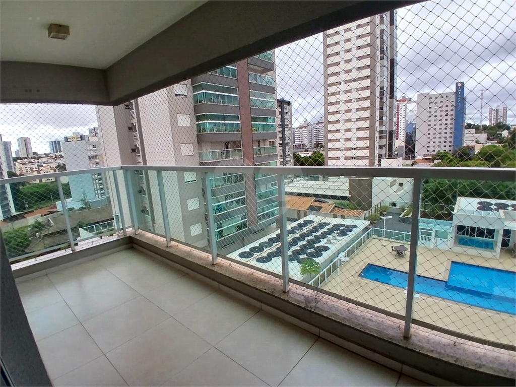 Apartamento para alugar com 3 quartos, 93m² - Foto 1