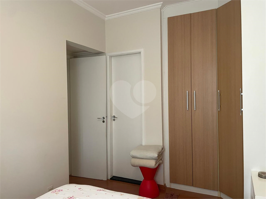 Apartamento à venda com 2 quartos, 65m² - Foto 12